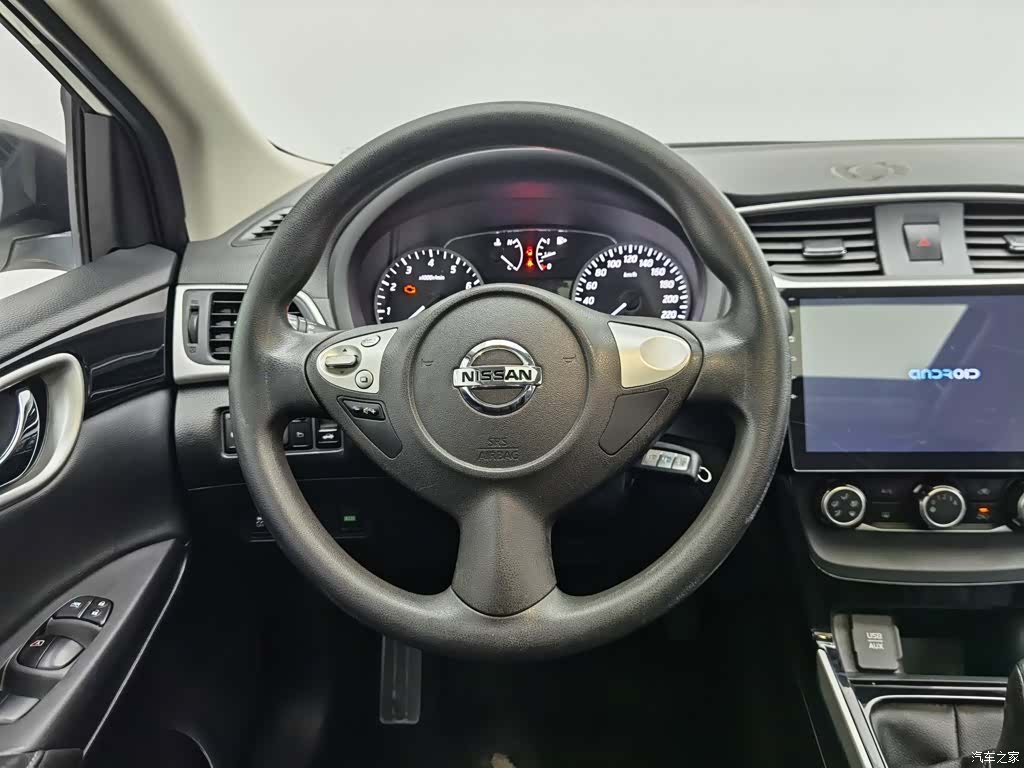 Nissan Sylphy, 2017 11