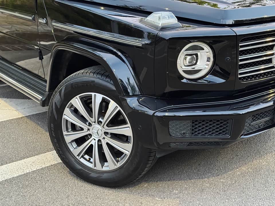 Mercedes-Benz G-class