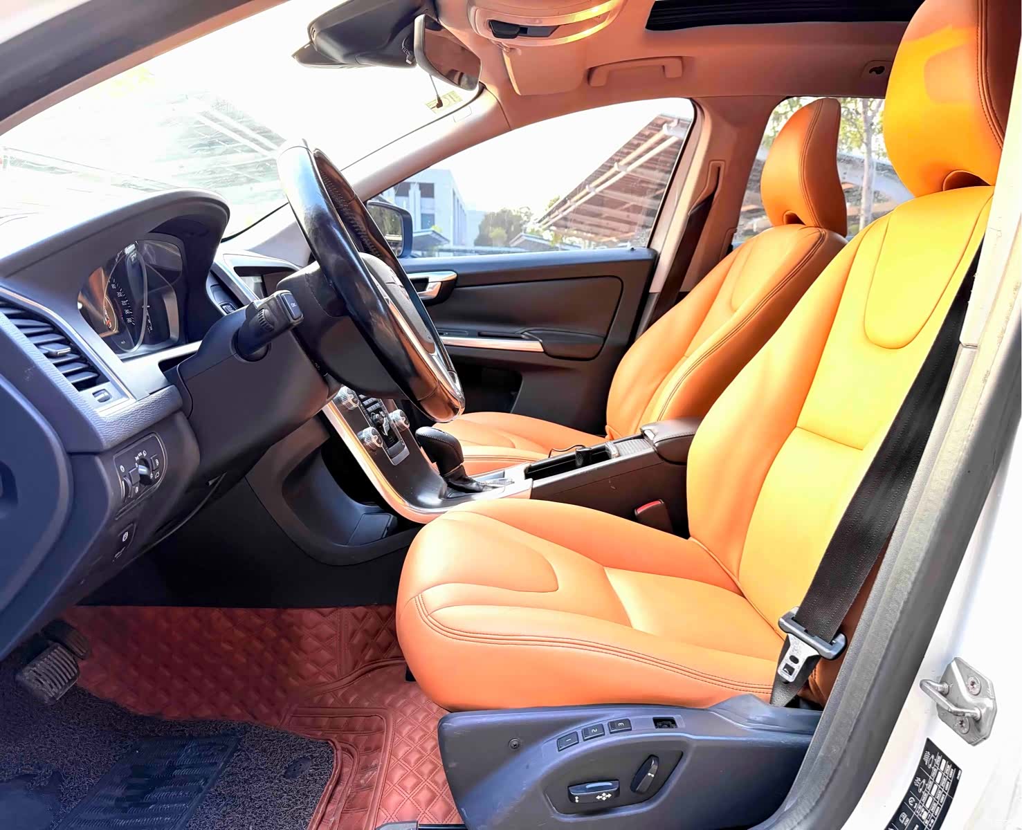 Volvo XC60, 2014 11