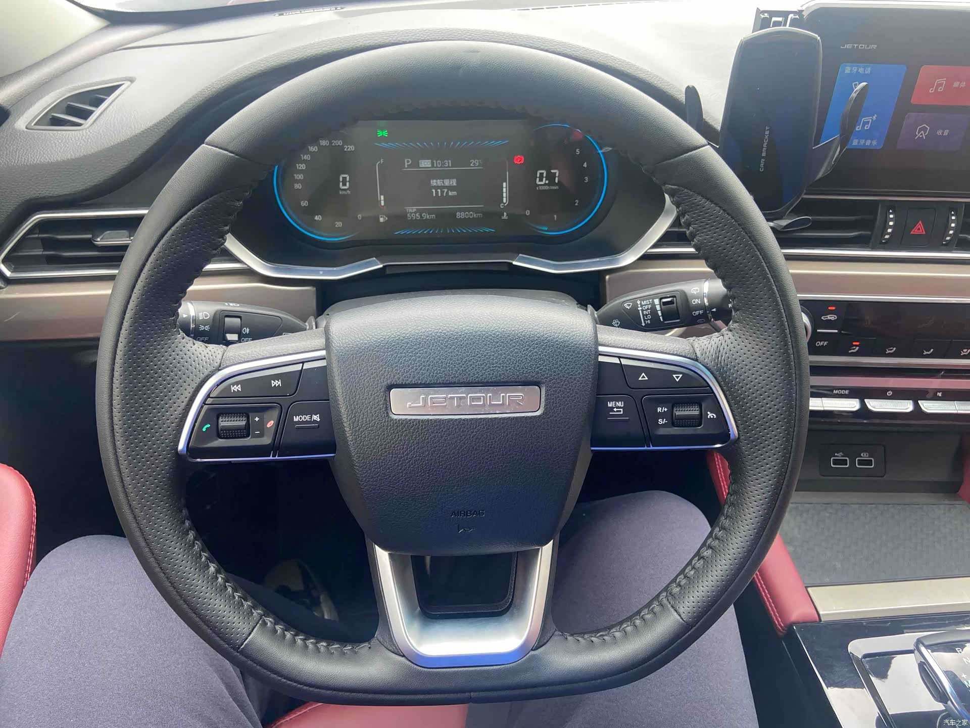 Jetour X70, 2024 10