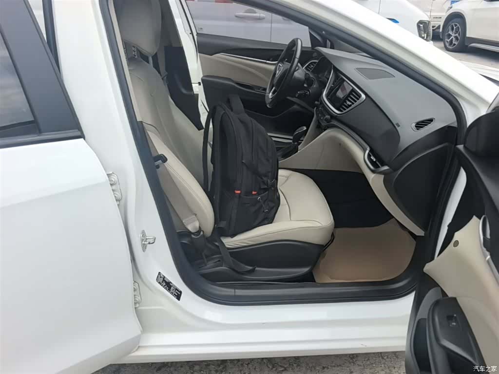Buick V, 2018 25