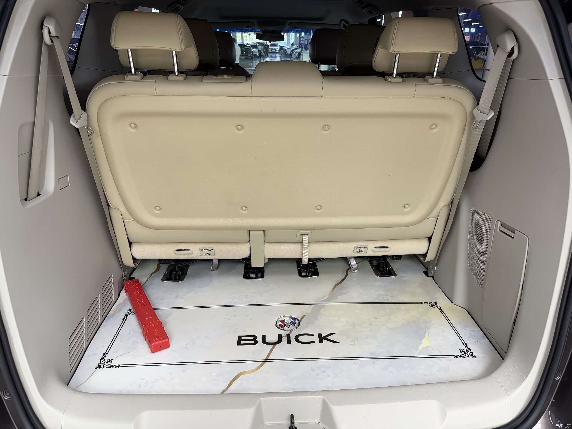 Buick GL8, 2023 13