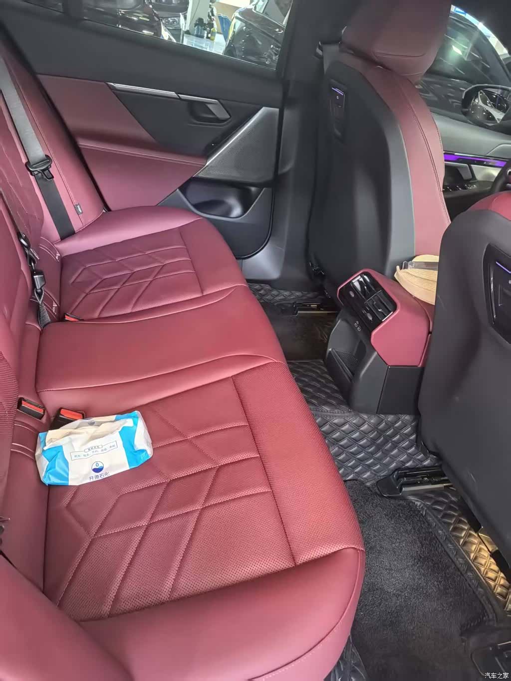 BMW 5 Series, 2025 6