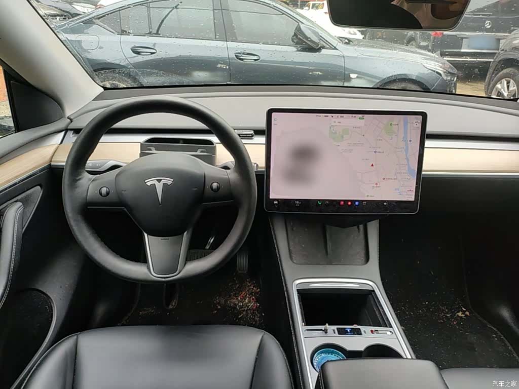 Tesla Model Y, 2021 6