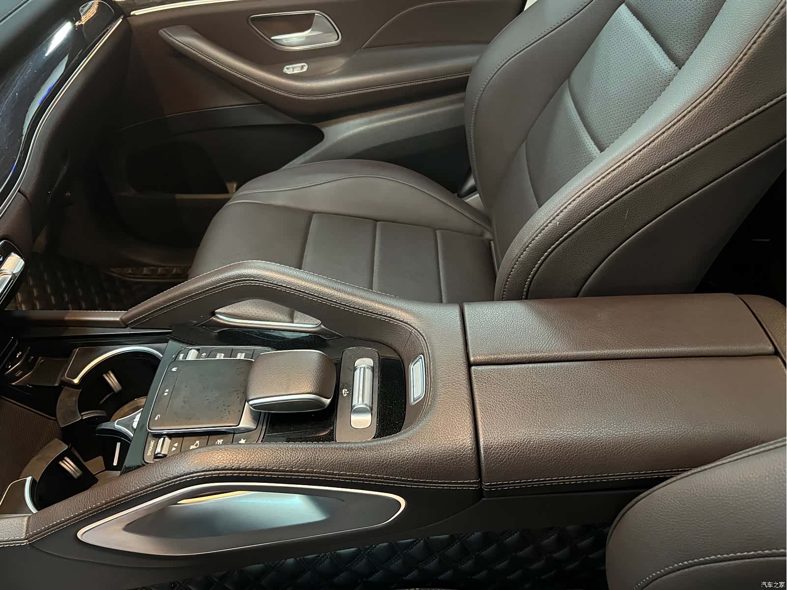Mercedes-Benz GLS, 2022 6