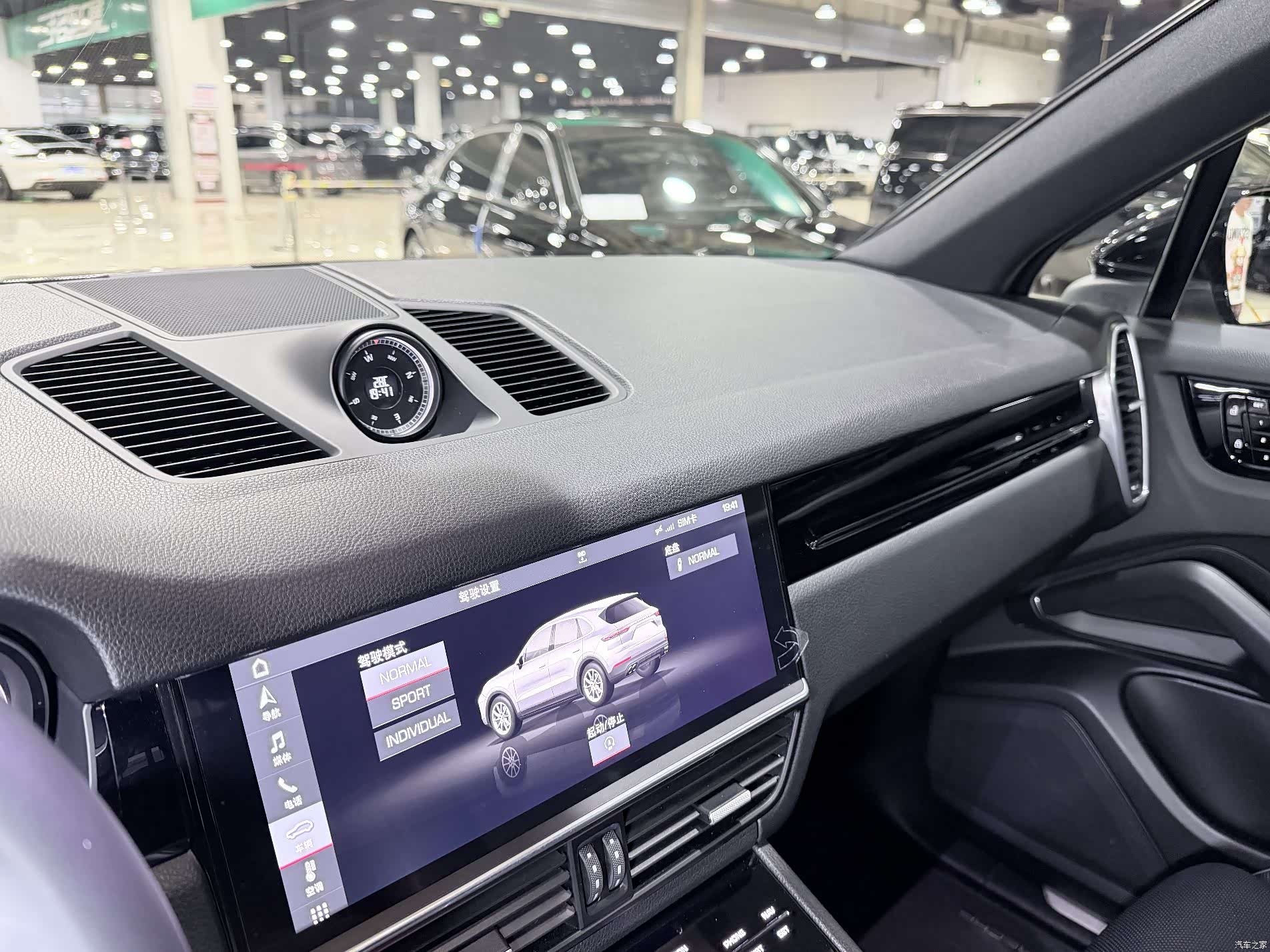 Porsche Cayenne, 2019 8