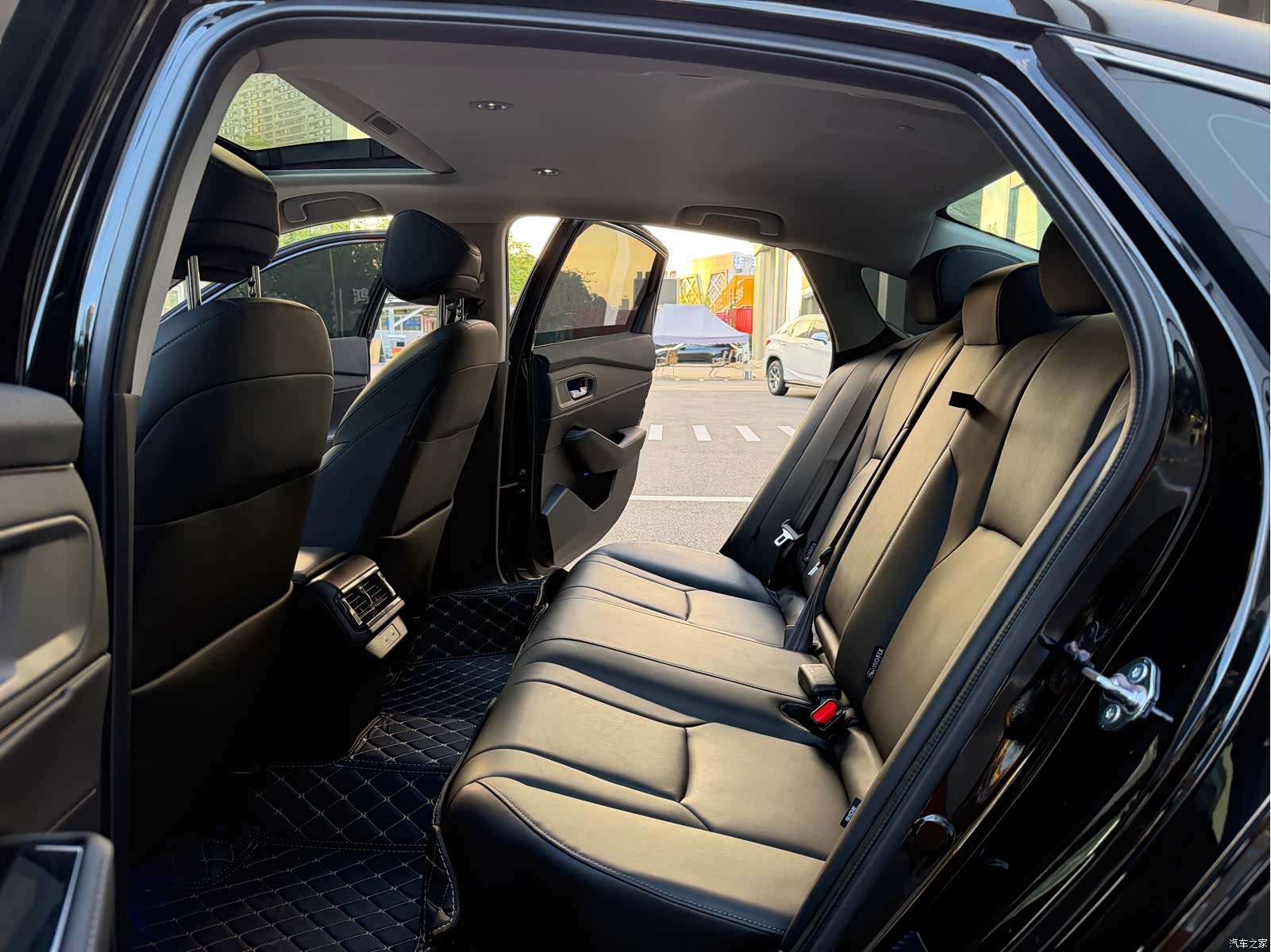 Honda Inspire, 2025 11