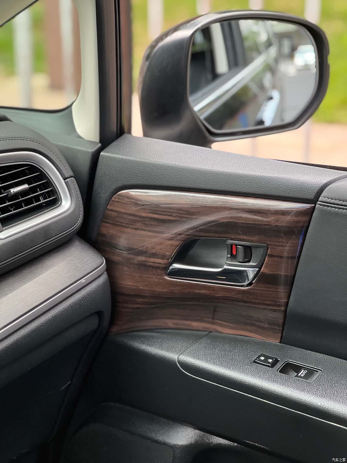 Honda Elysion, 2019 17