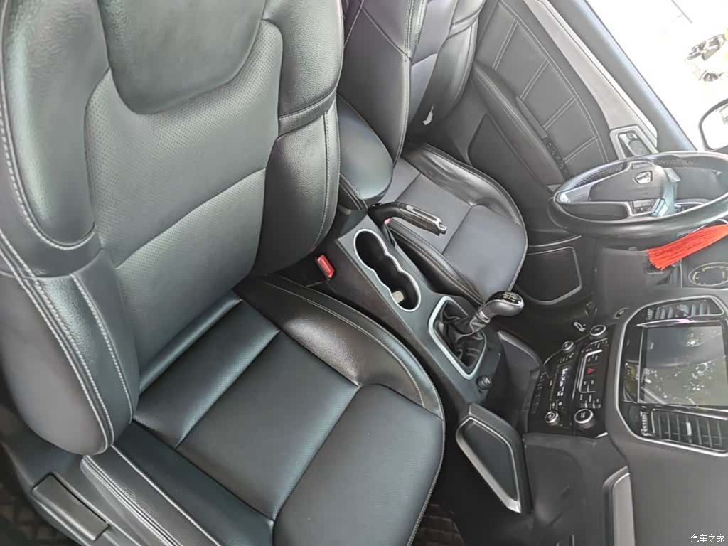 Geely X6, 2017 25