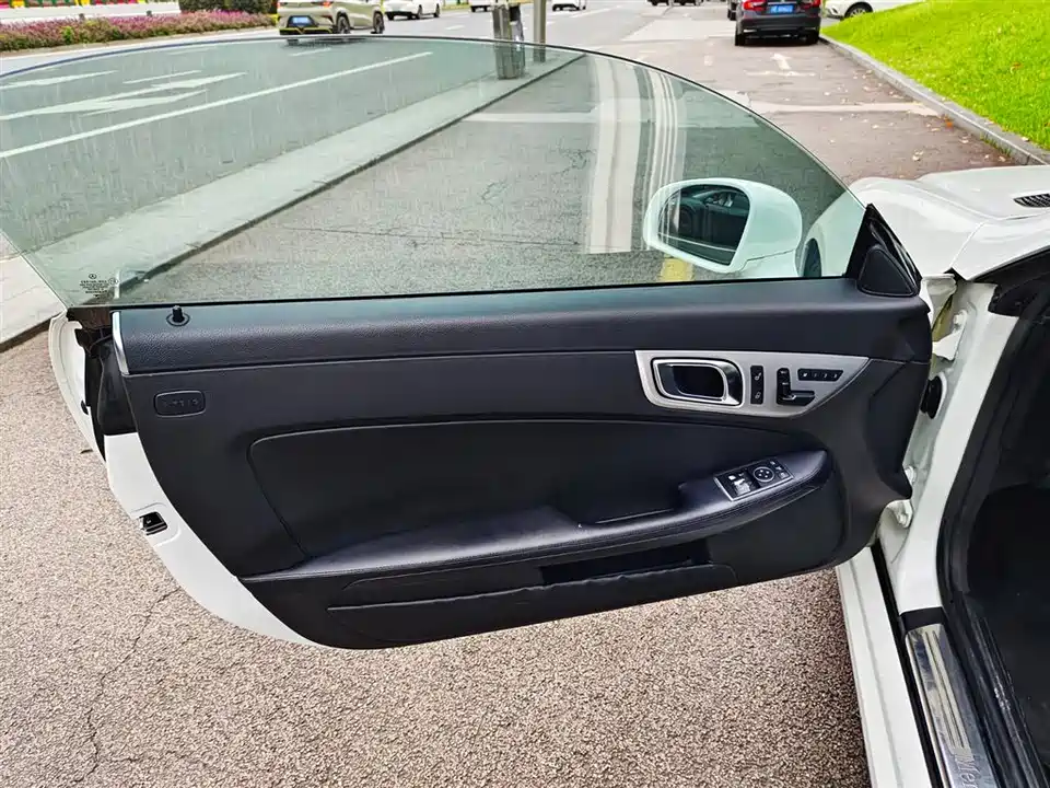 Mercedes-Benz SLK class