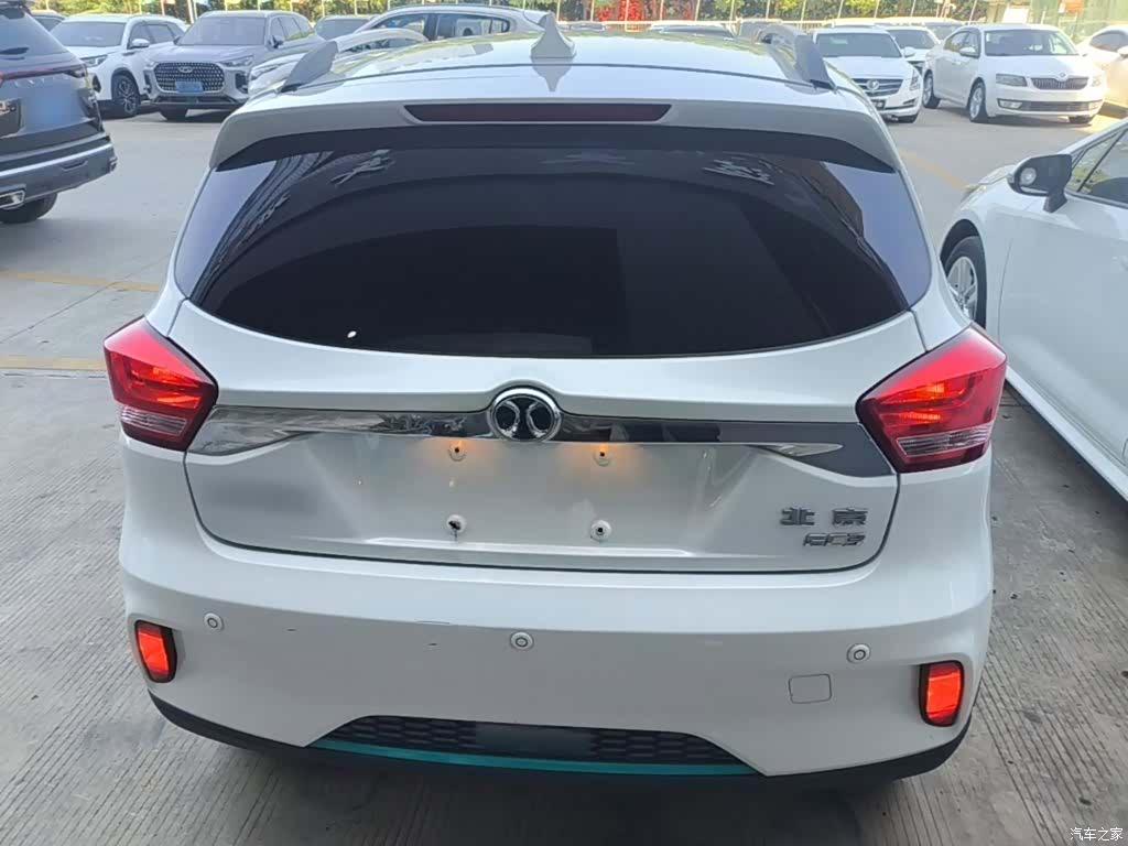 BAIC EC3, 2020 6