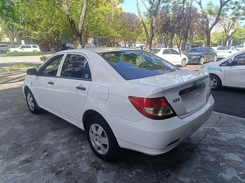 BYD F3