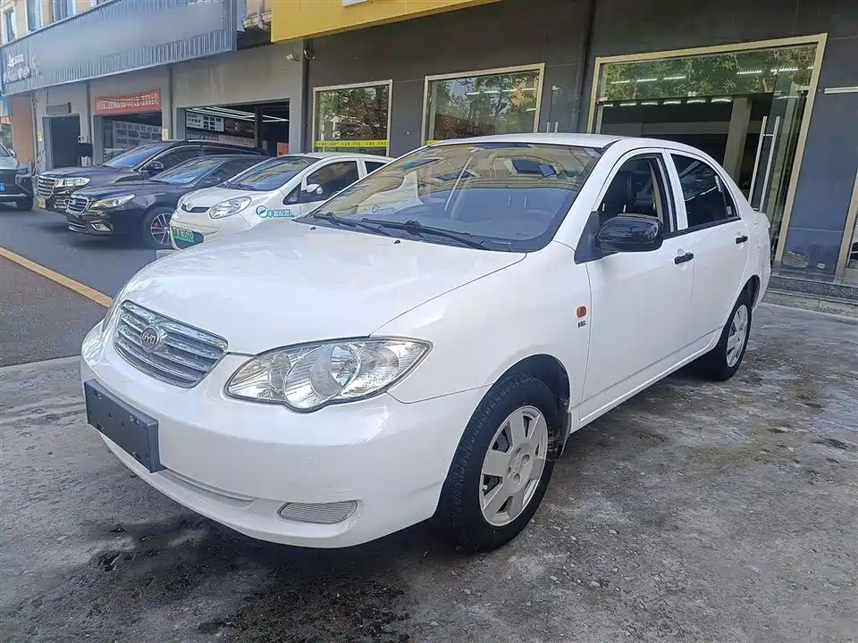 BYD F3