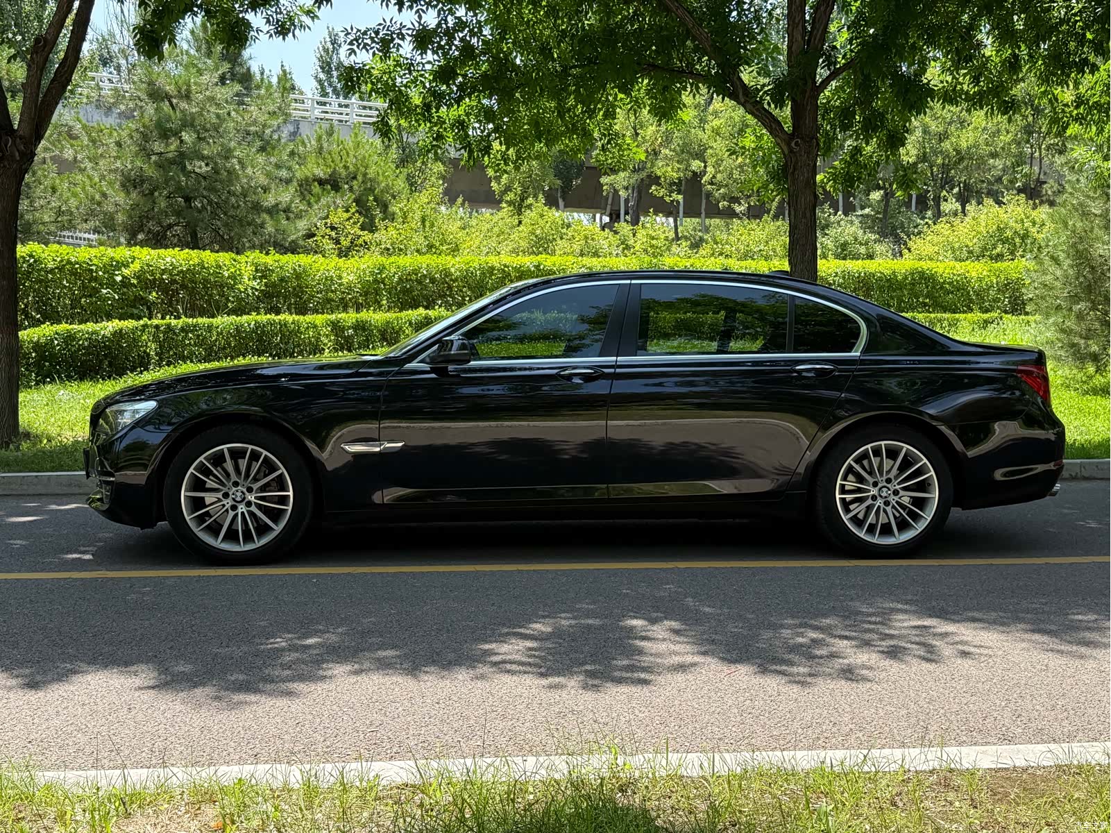 BMW 7 Series, 2015 4