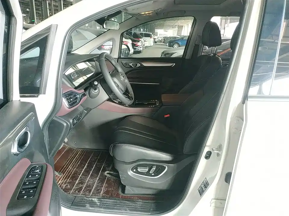 Trumpchi Trumpchi M6