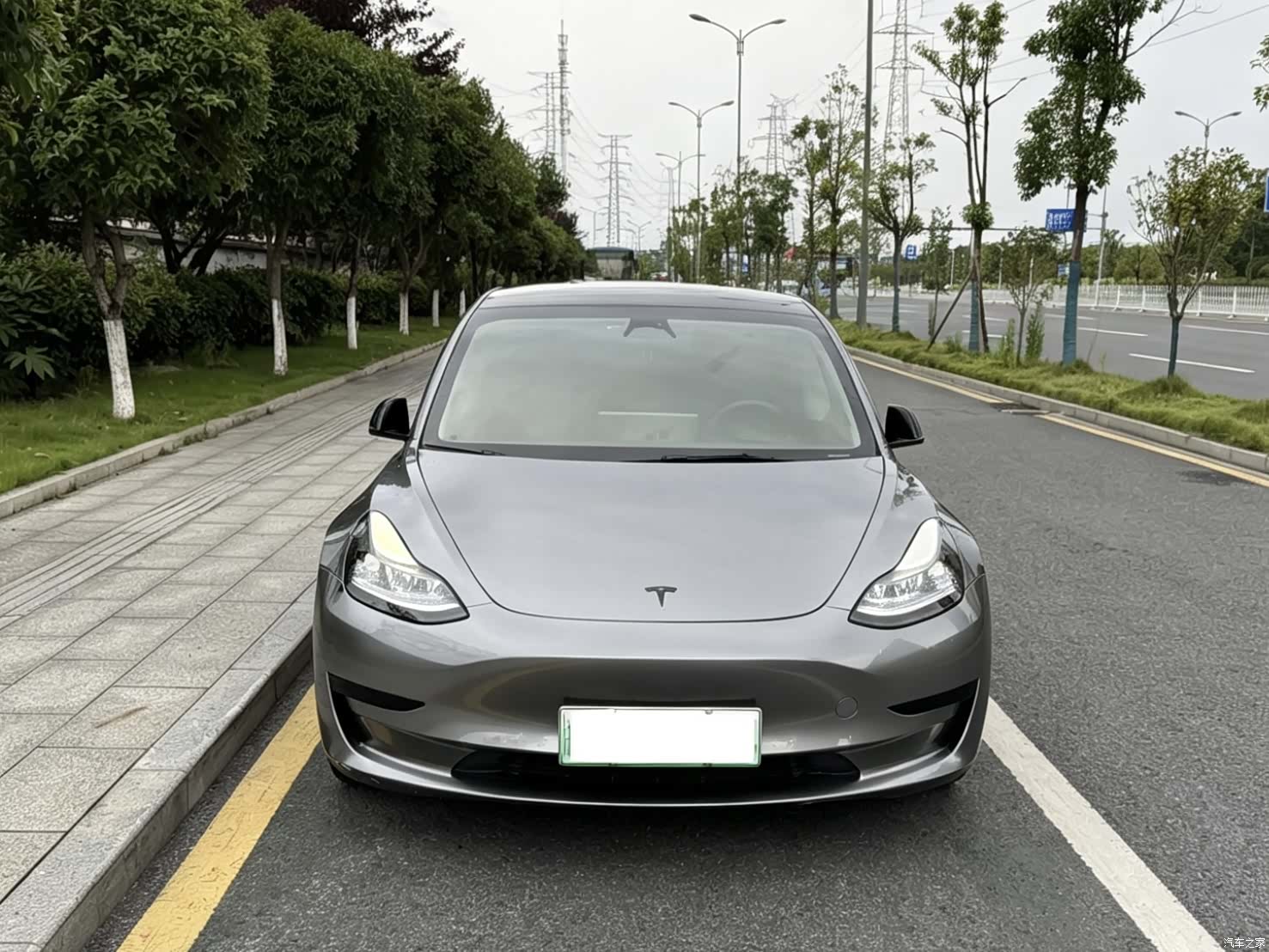 Tesla Model 3, 2023 2