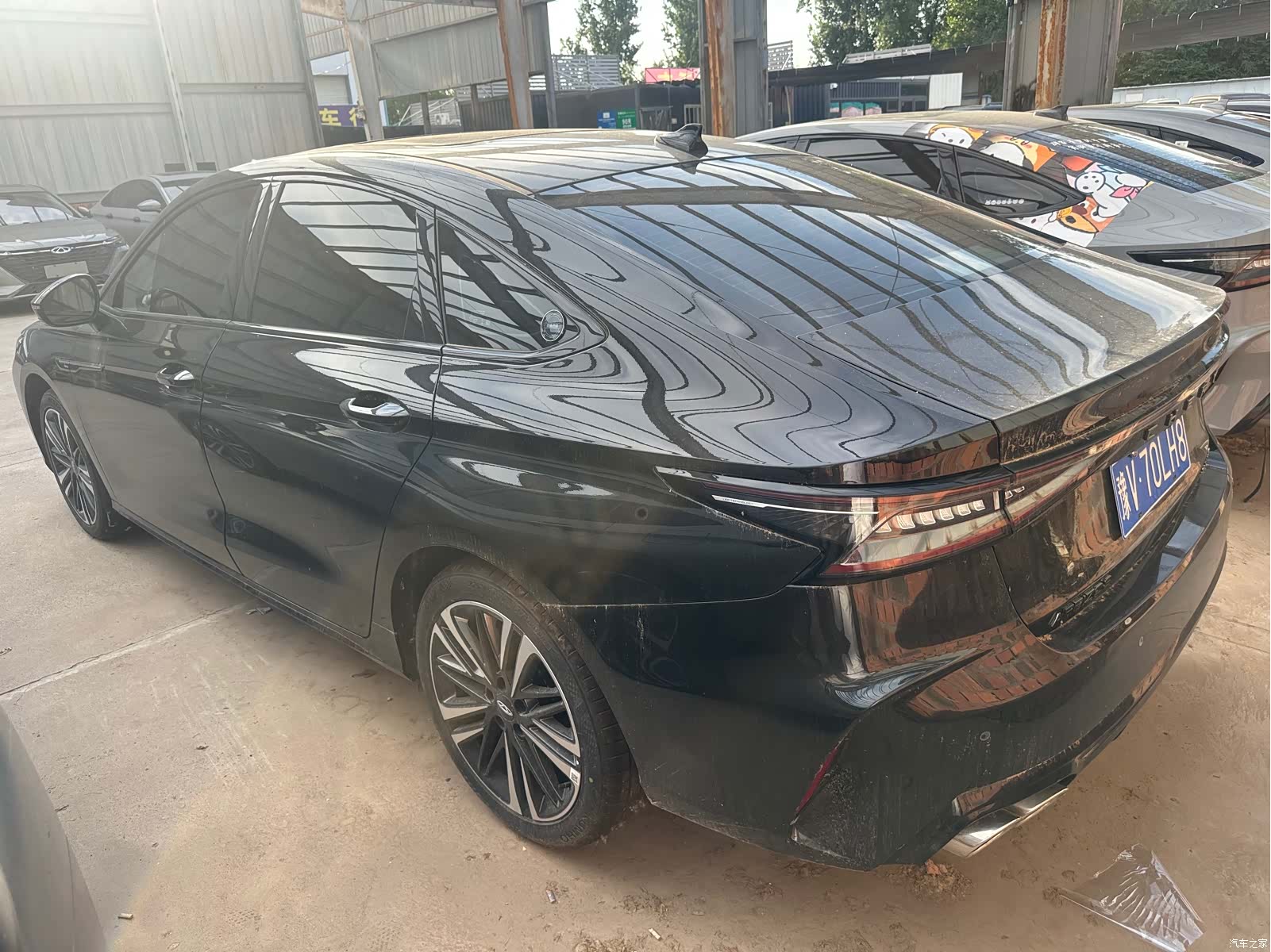 Chery Arrizo 8, 2025 9