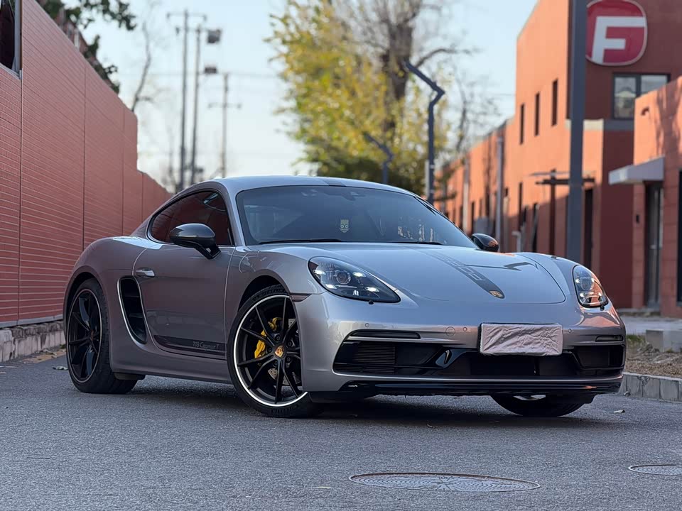 Porsche 718