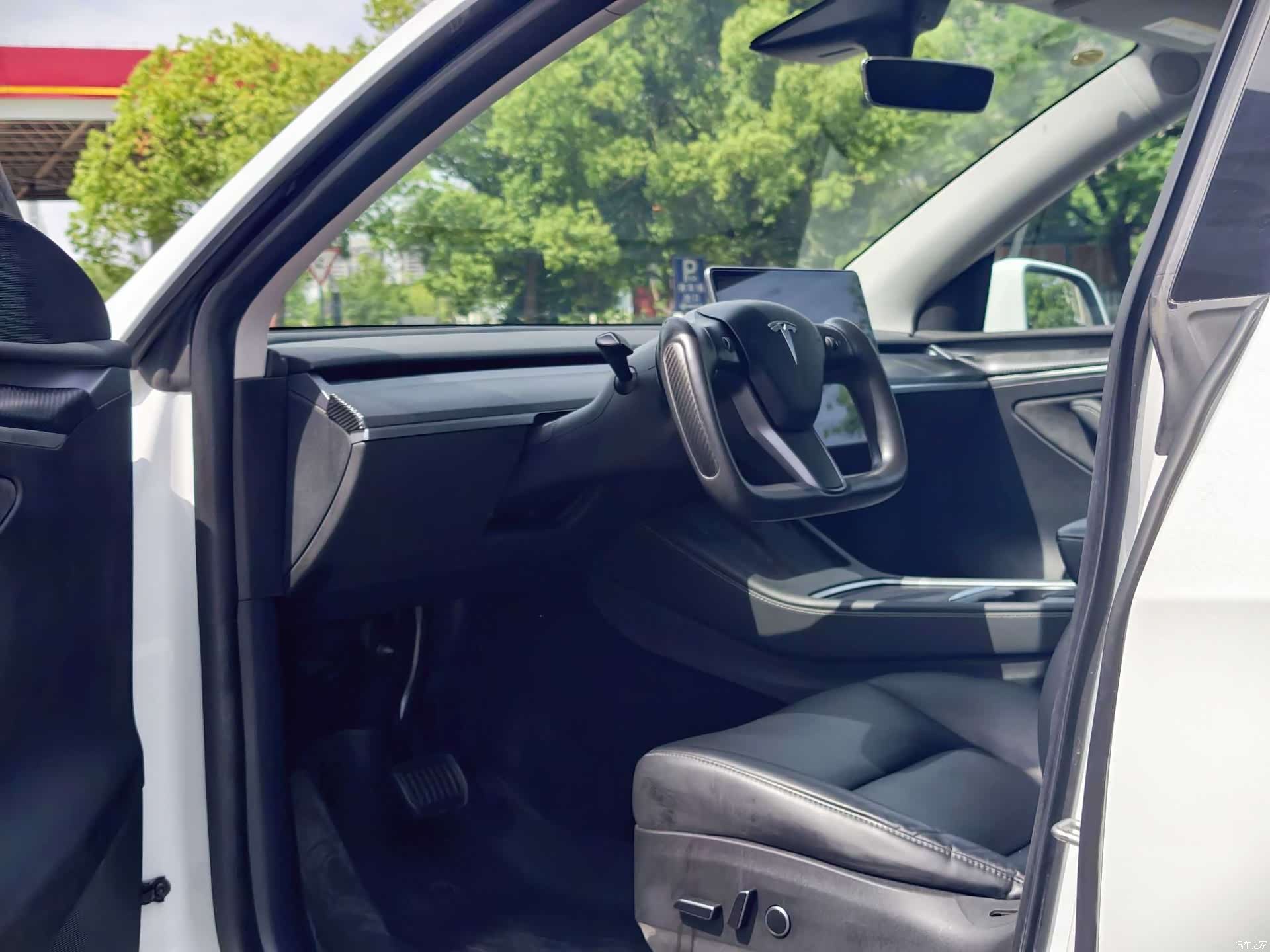 Tesla Model Y, 2022 8