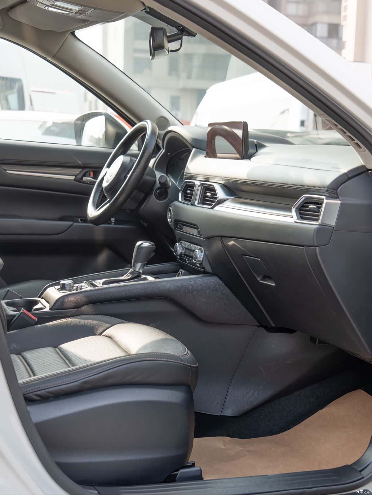 Mazda CX-5, 2023 22