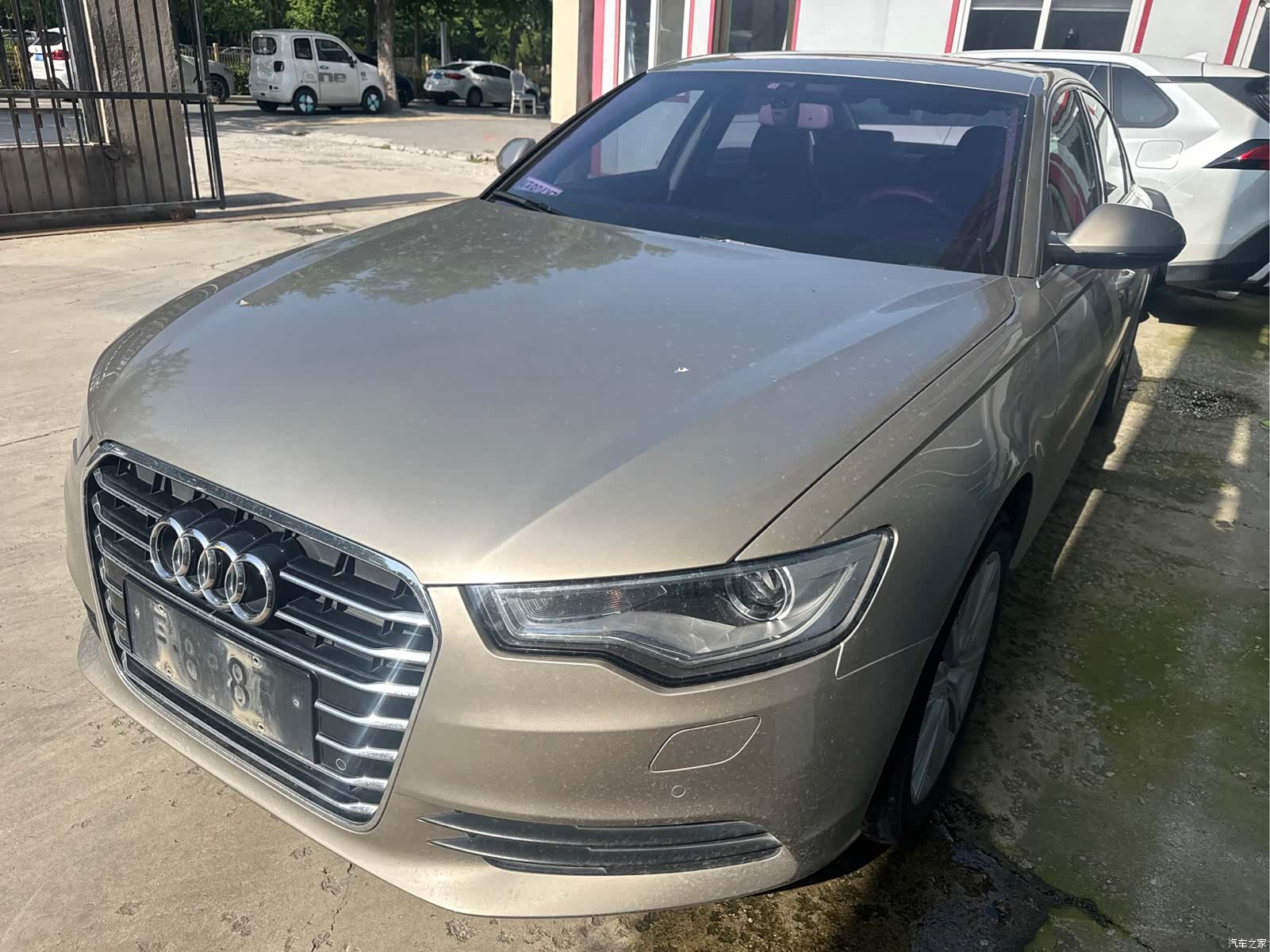 Audi A6L, 2013 1