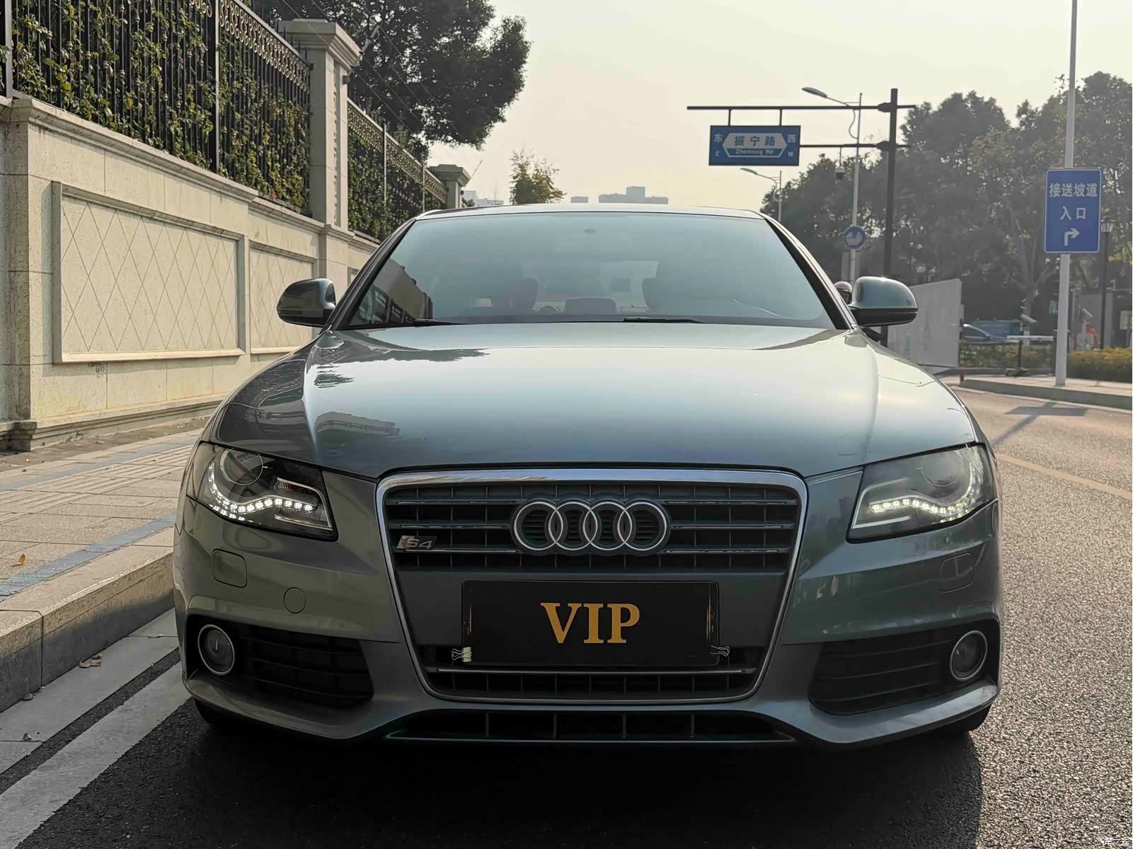 Audi A4L, 2010 2