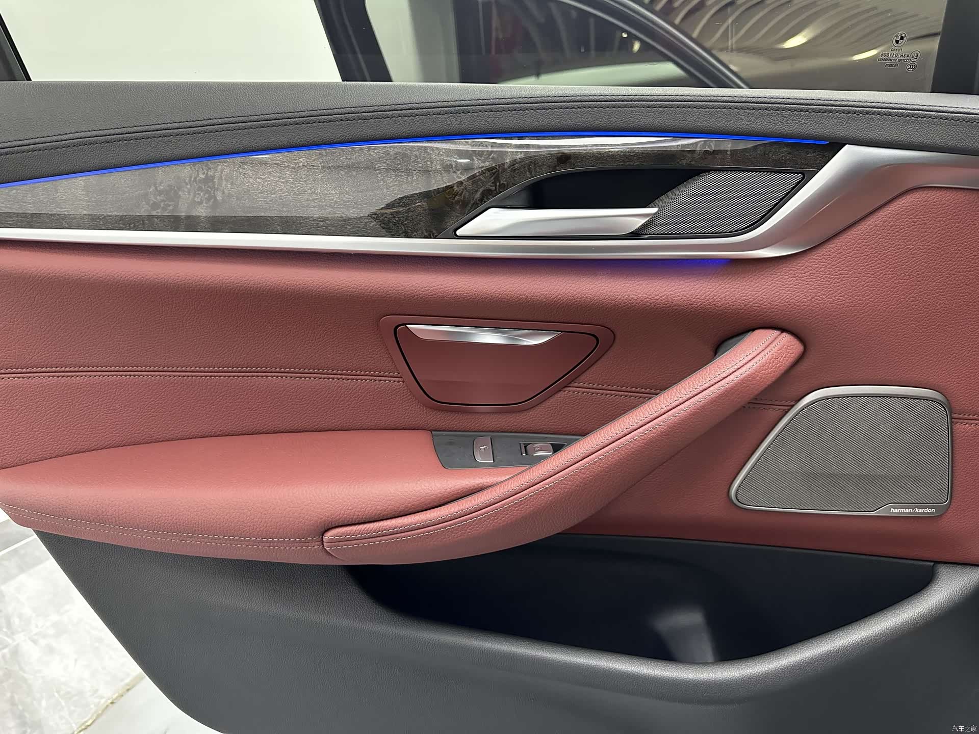 BMW 5 Series, 2018 23