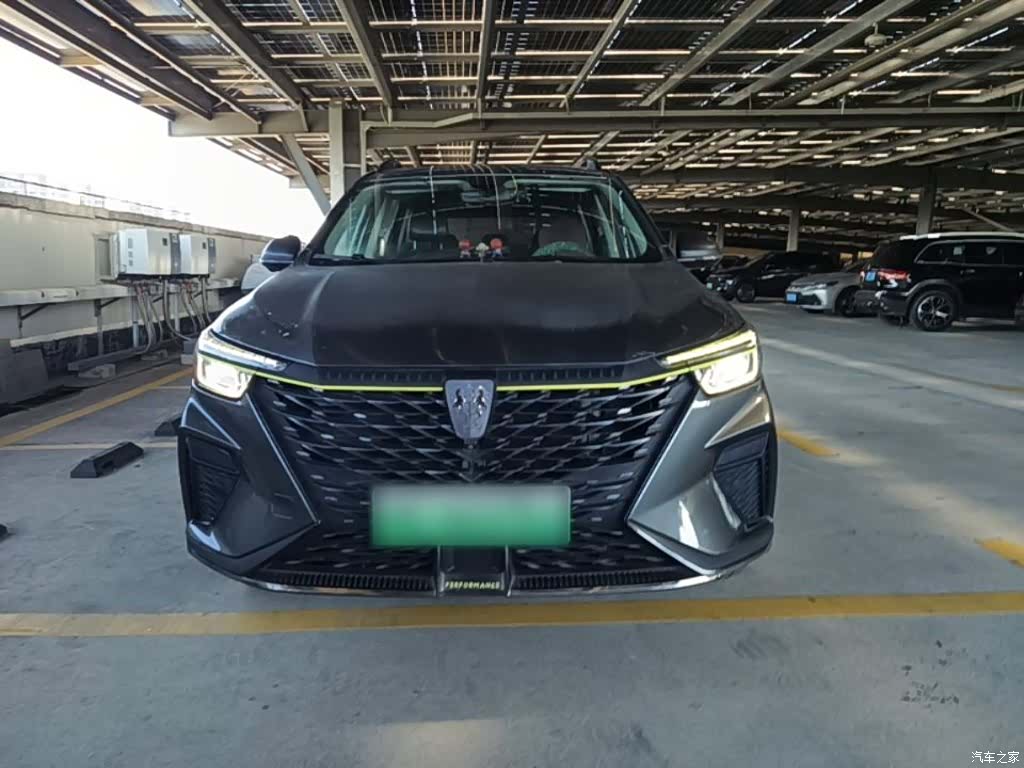 Roewe RX5, 2022 3