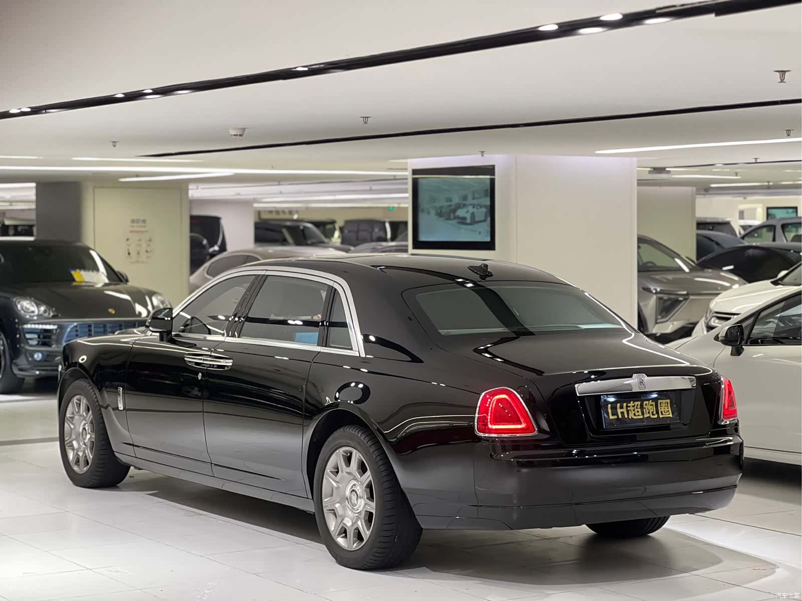Rolls-Royce Ghost, 2018 4