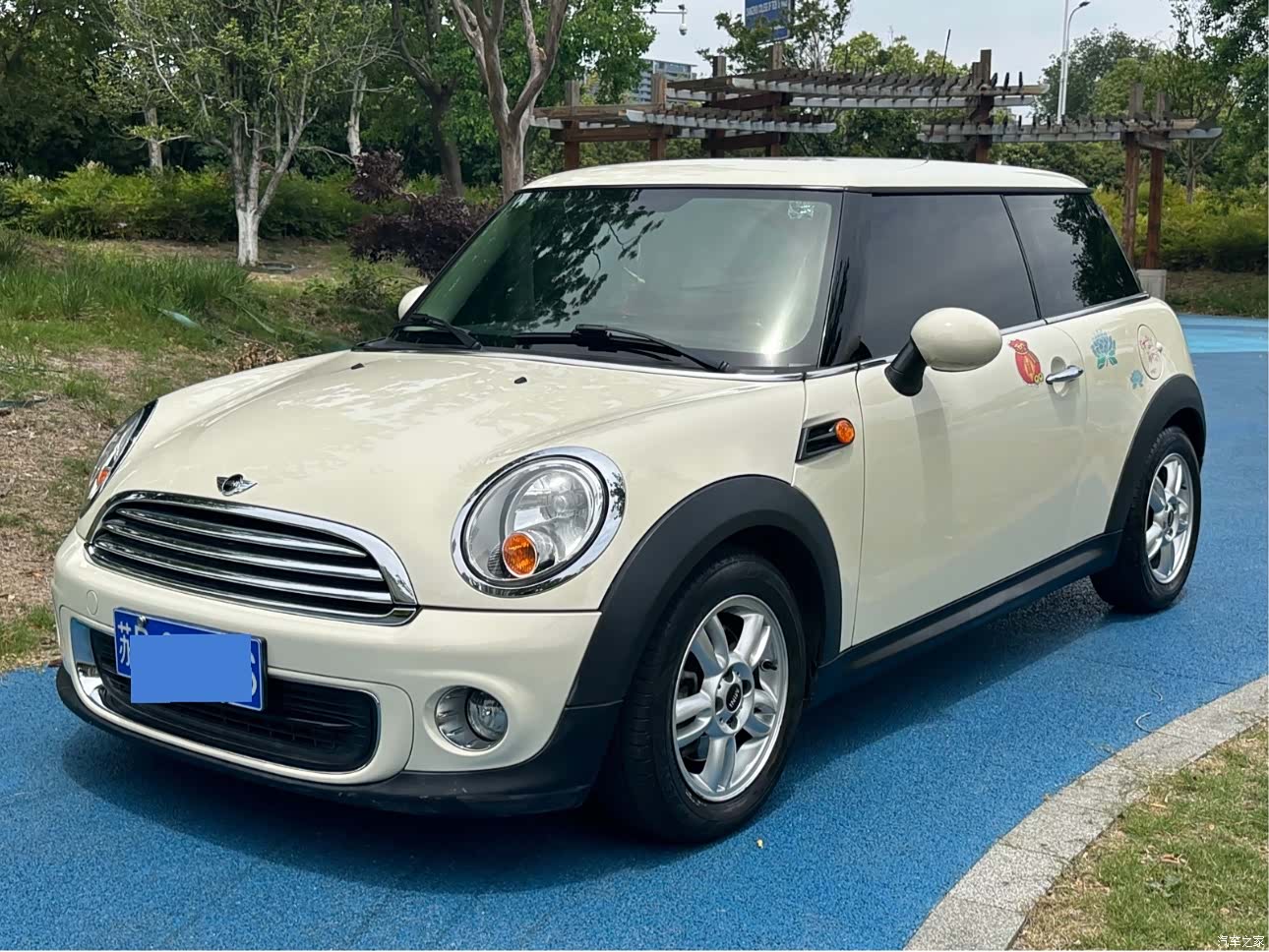 Mini ONE, 2013 1