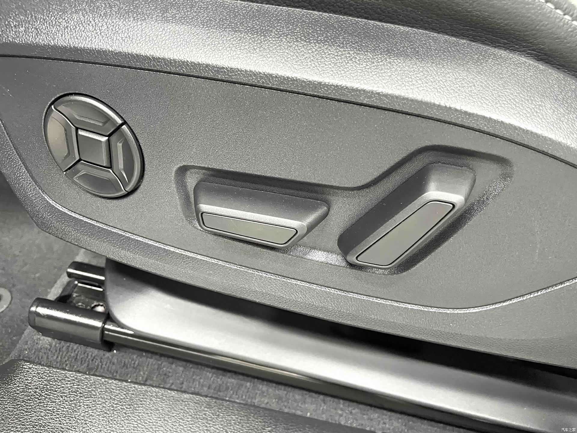 Audi Q3, 2022 12