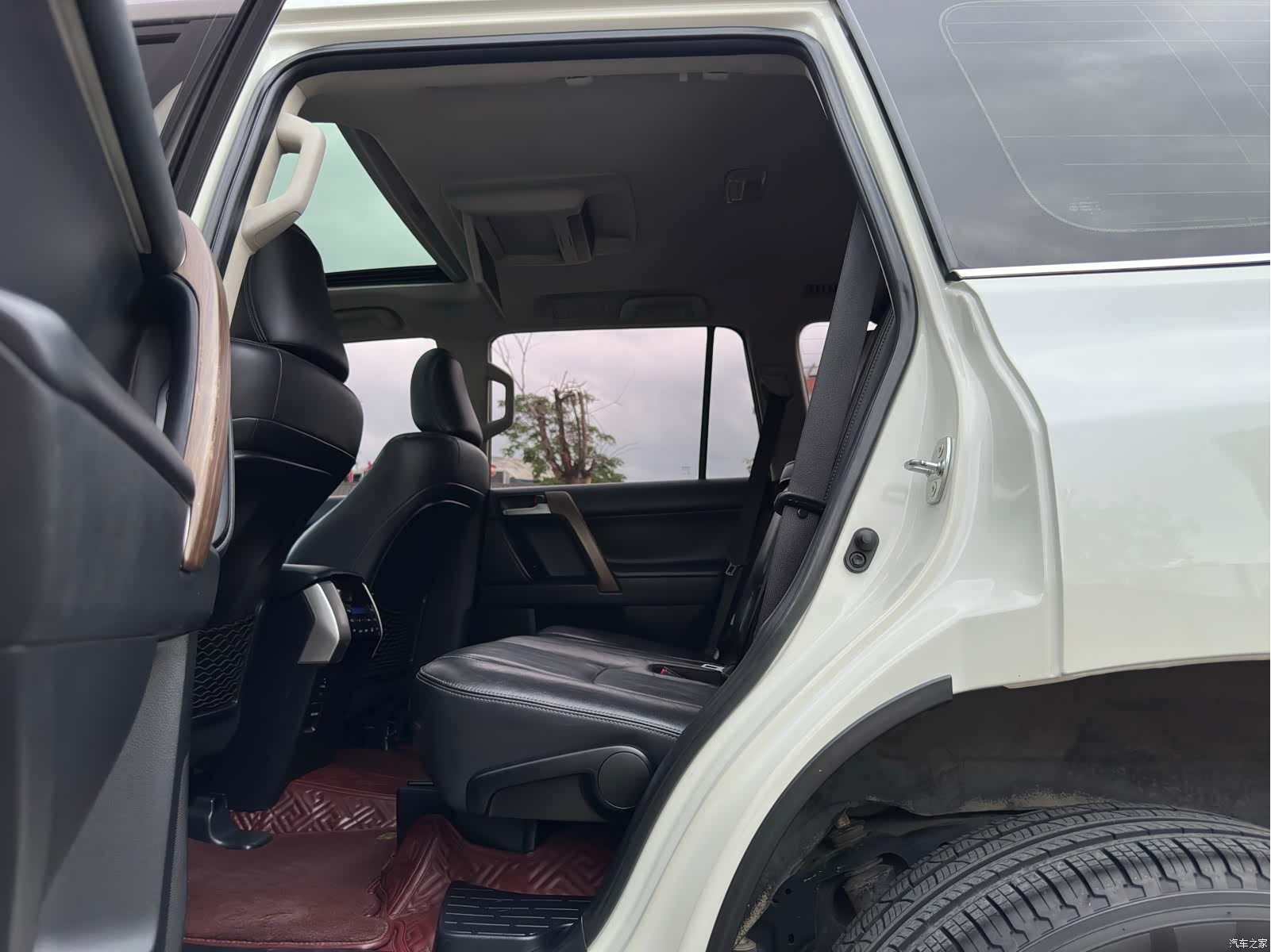 Toyota Prado, 2018 9