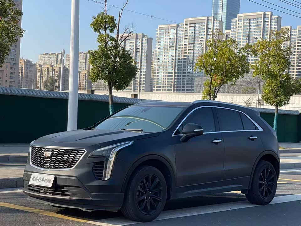 Cadillac XT4