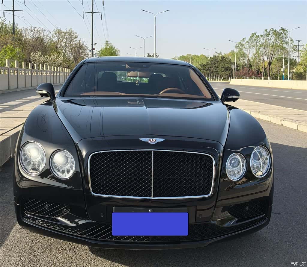 Bentley Flying Spur, 2017 2