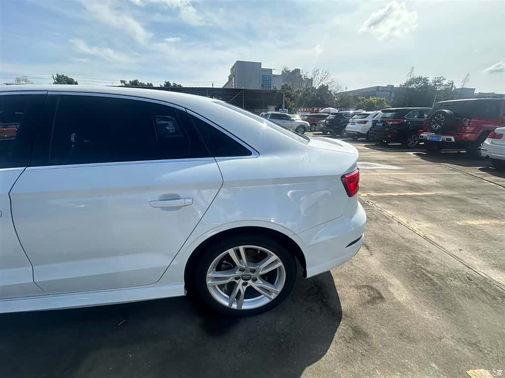 Audi A3, 2019 все фото