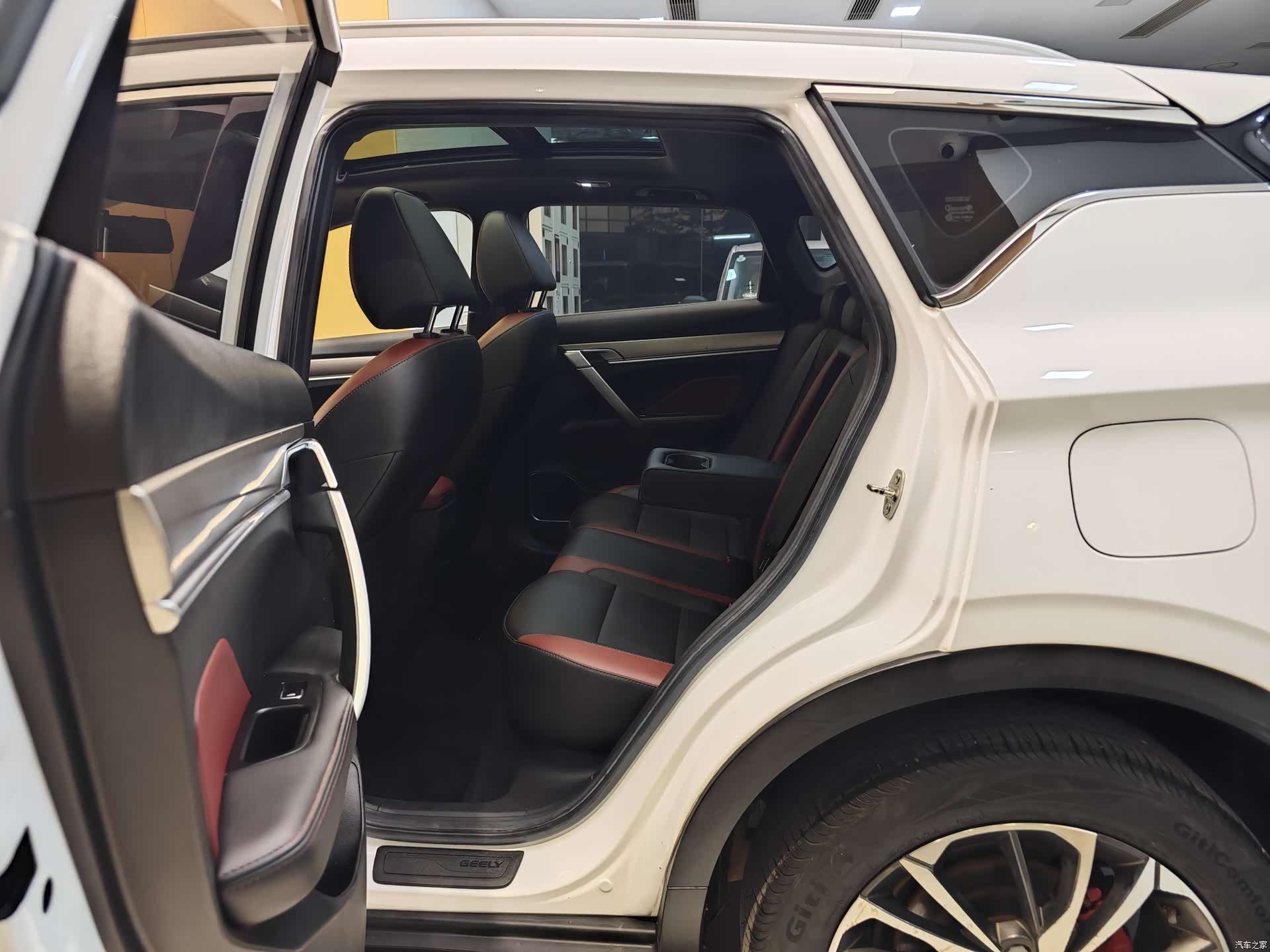 Geely Coolray, 2020 21