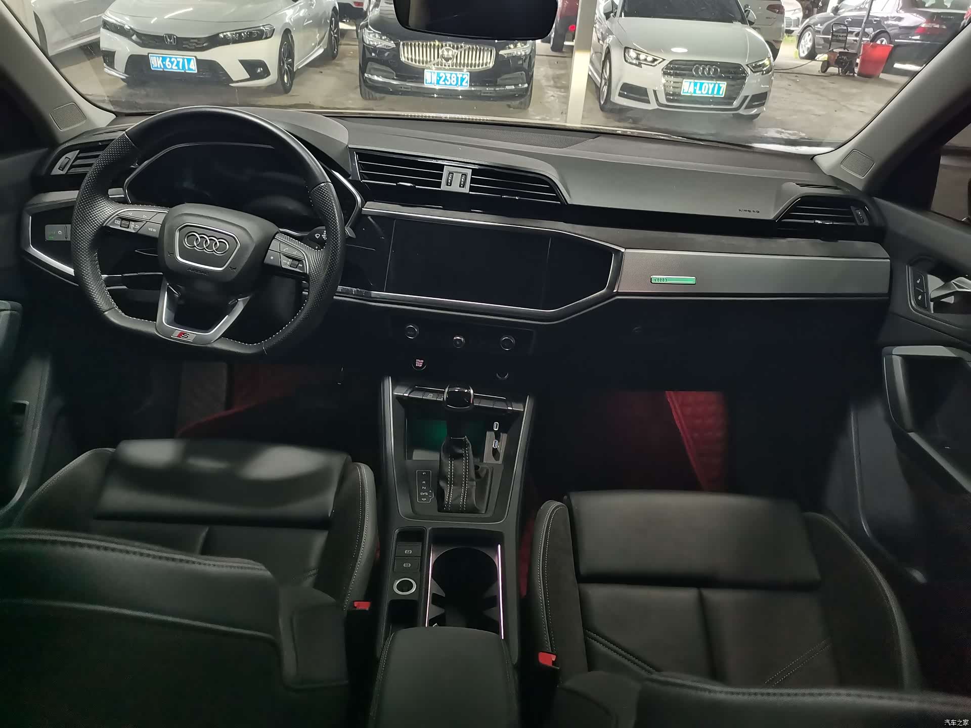 Audi Q3, 2022 6