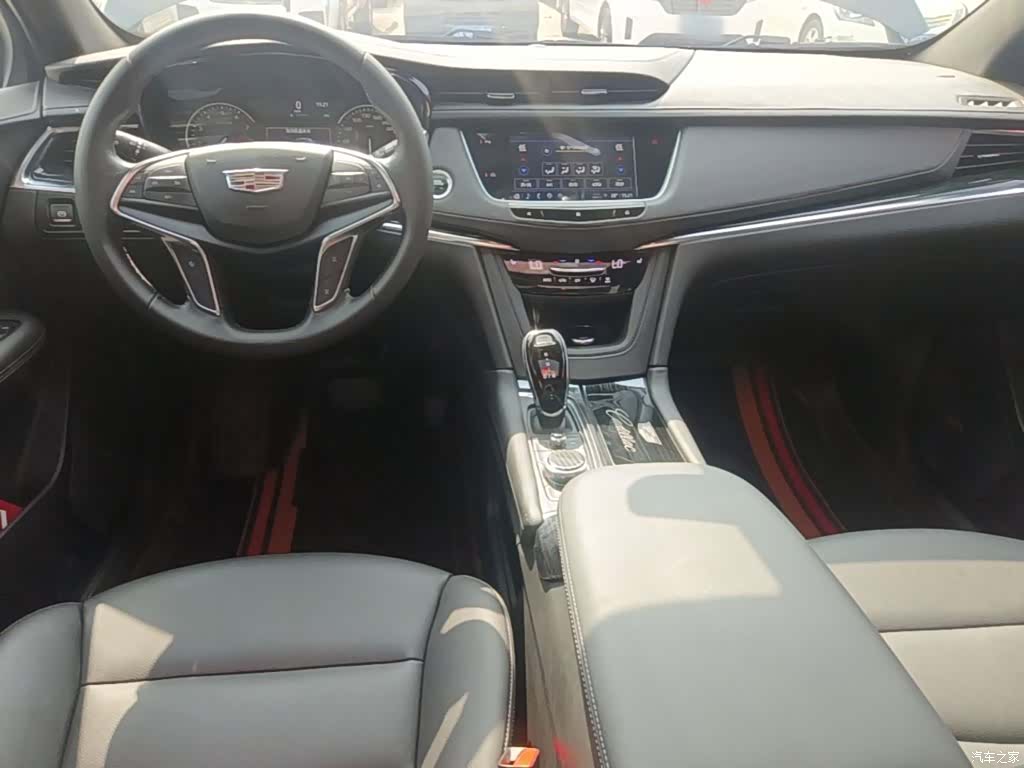 Cadillac XT5, 2020 6