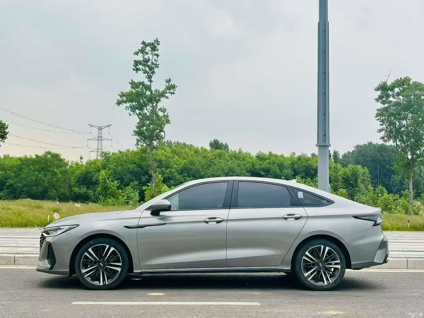Chery Arrizo 8, 2024 3