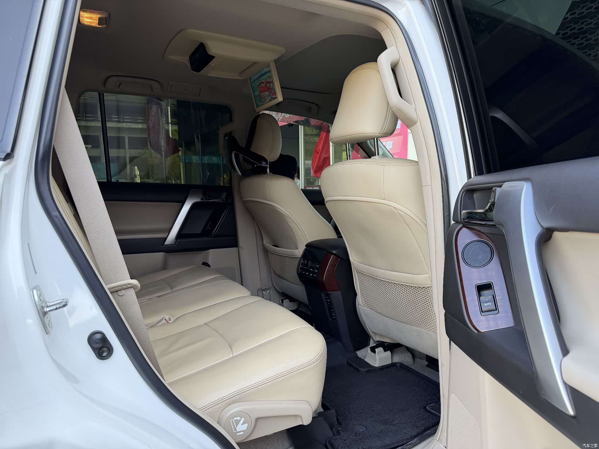 Toyota Prado, 2014 7