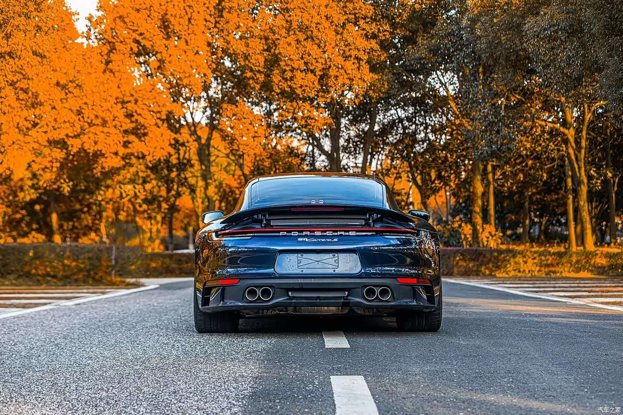 Porsche 911, 2021 19