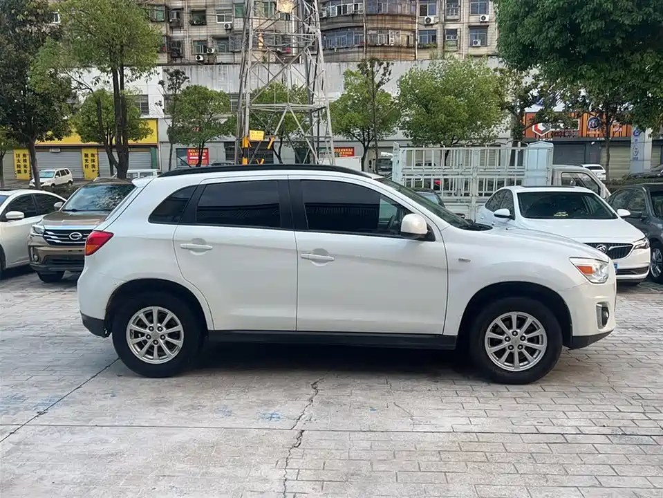 Mitsubishi Jinxuan ASX