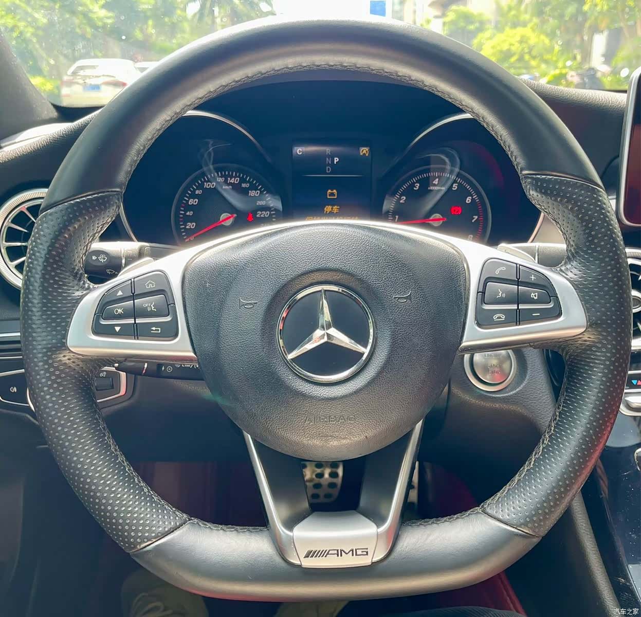 Mercedes-Benz C-Class, 2018 16