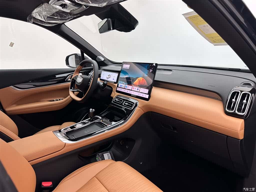 Geely Boyue, 2025 11