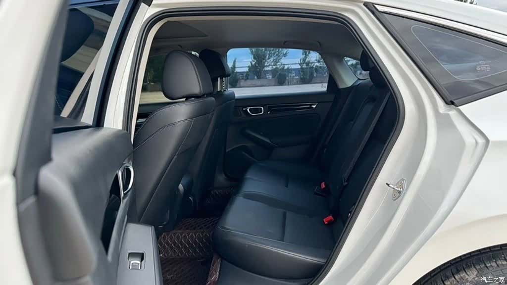 Honda Civic, 2023 16
