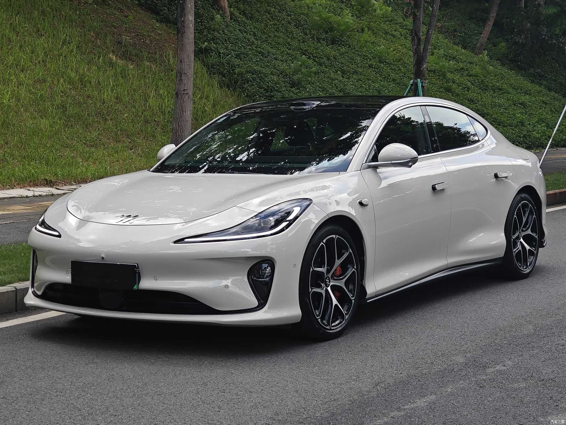 IM Motors L6, 2025 1