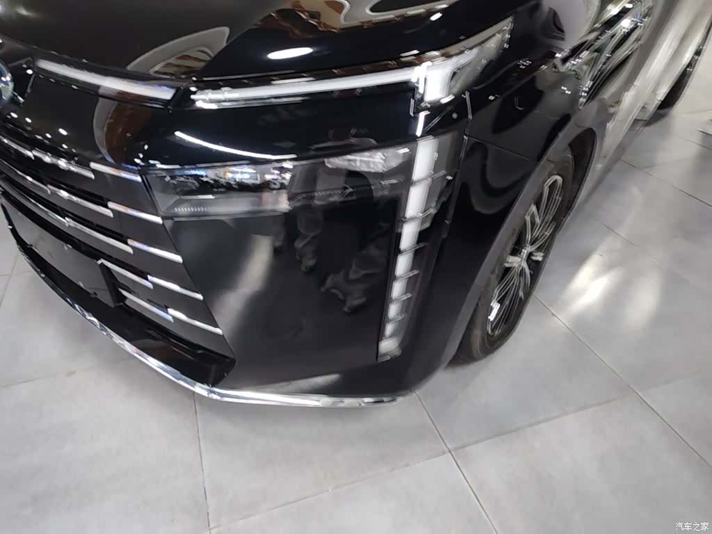 Trumpchi E8, 2024 24