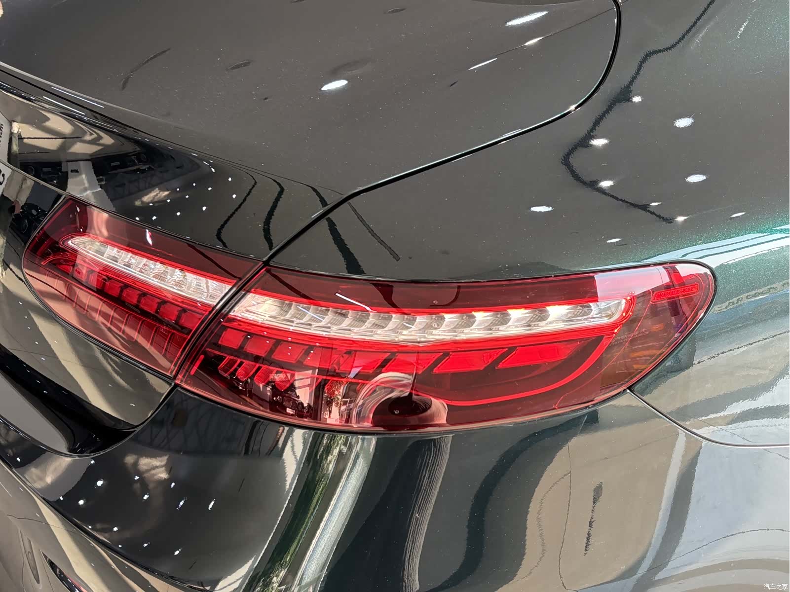 Mercedes-Benz E-Class, 2023 17