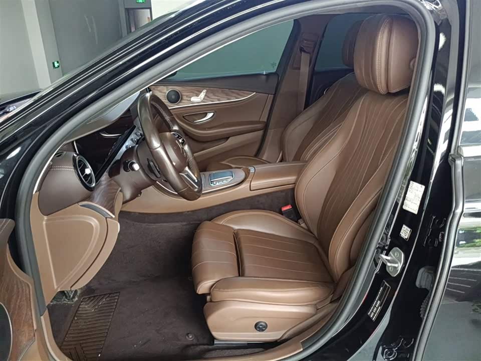 Mercedes-Benz E-class Mercedes-Benz E-class
