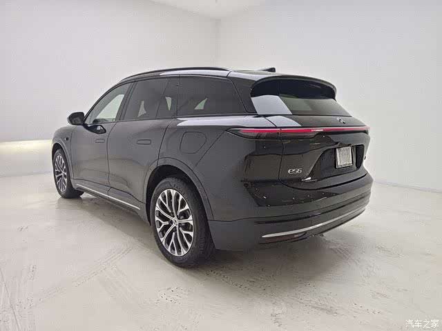 NIO ES6, 2025 10